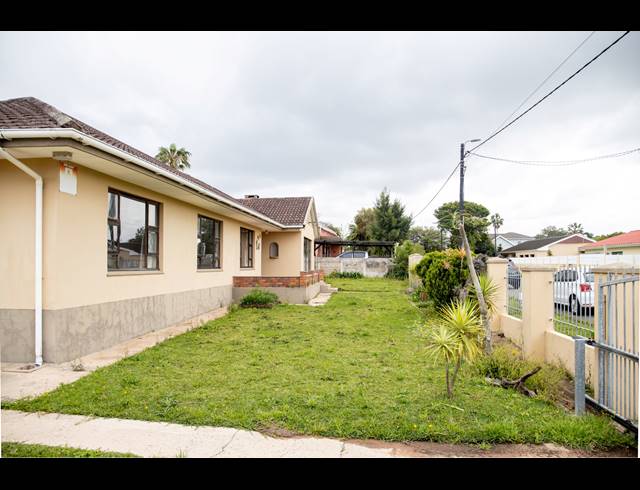 3 BEDROOM HOUSE FOR SALE IN WILLOW PARK
